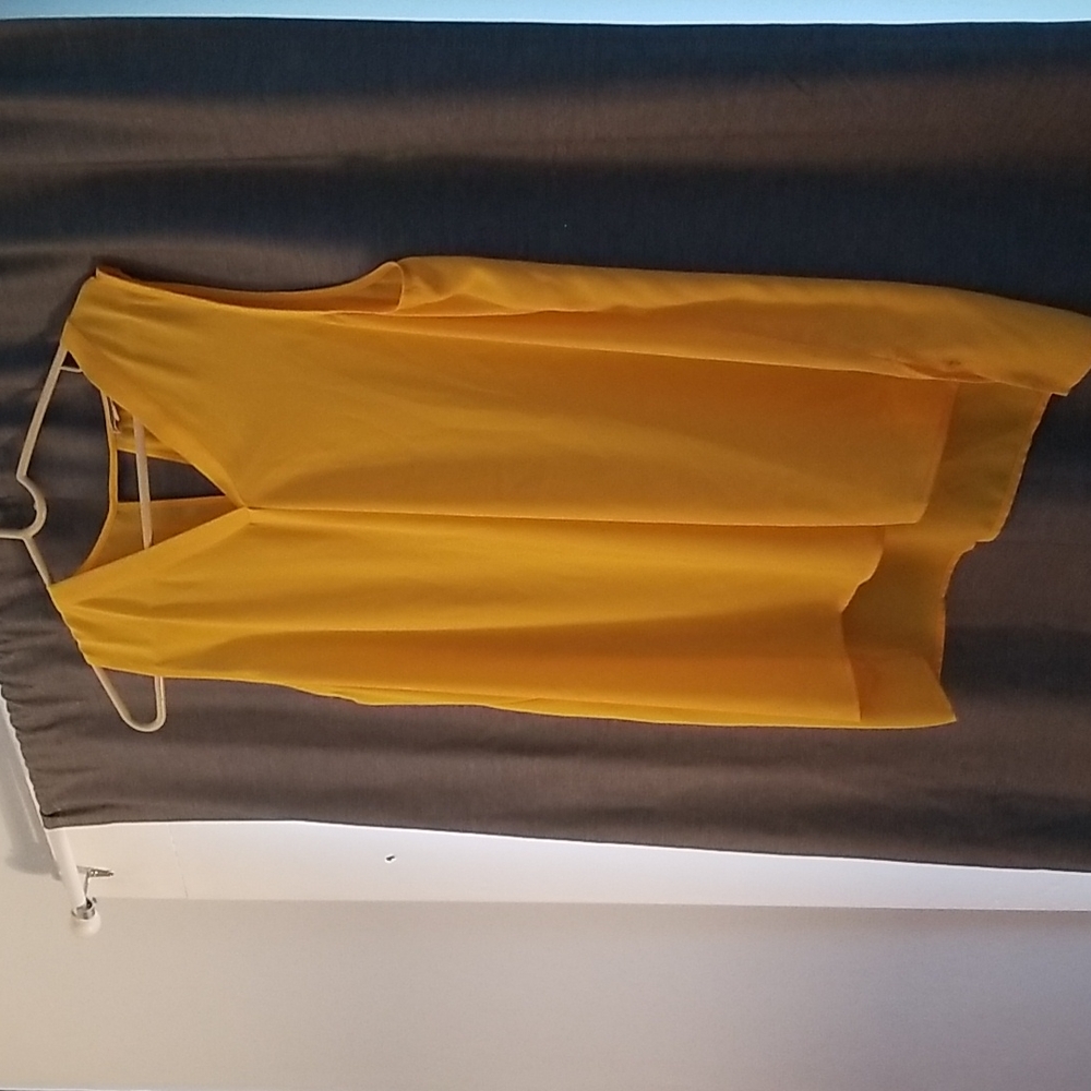 Sleevless blouse XL
